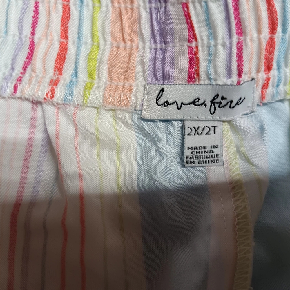 Love,Fire Shorts NWT - Picture 4 of 4
